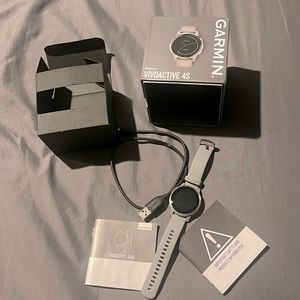 Garmin Vivoactive 4S